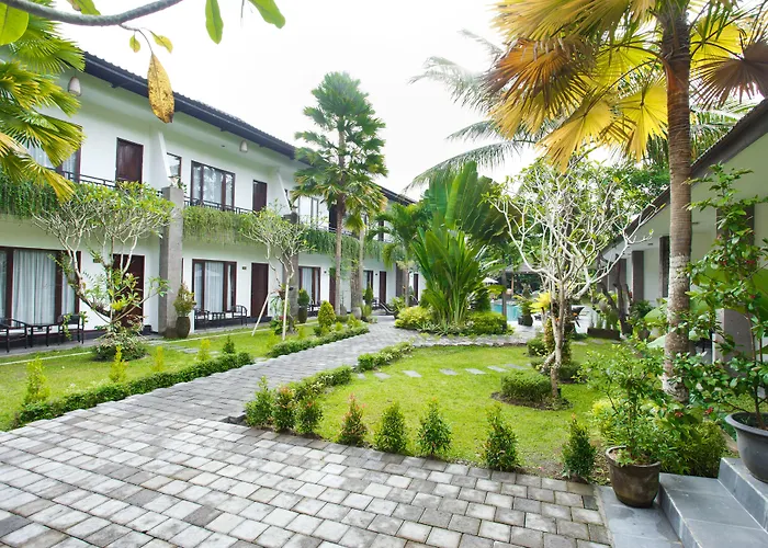 Raya Boutique 3*